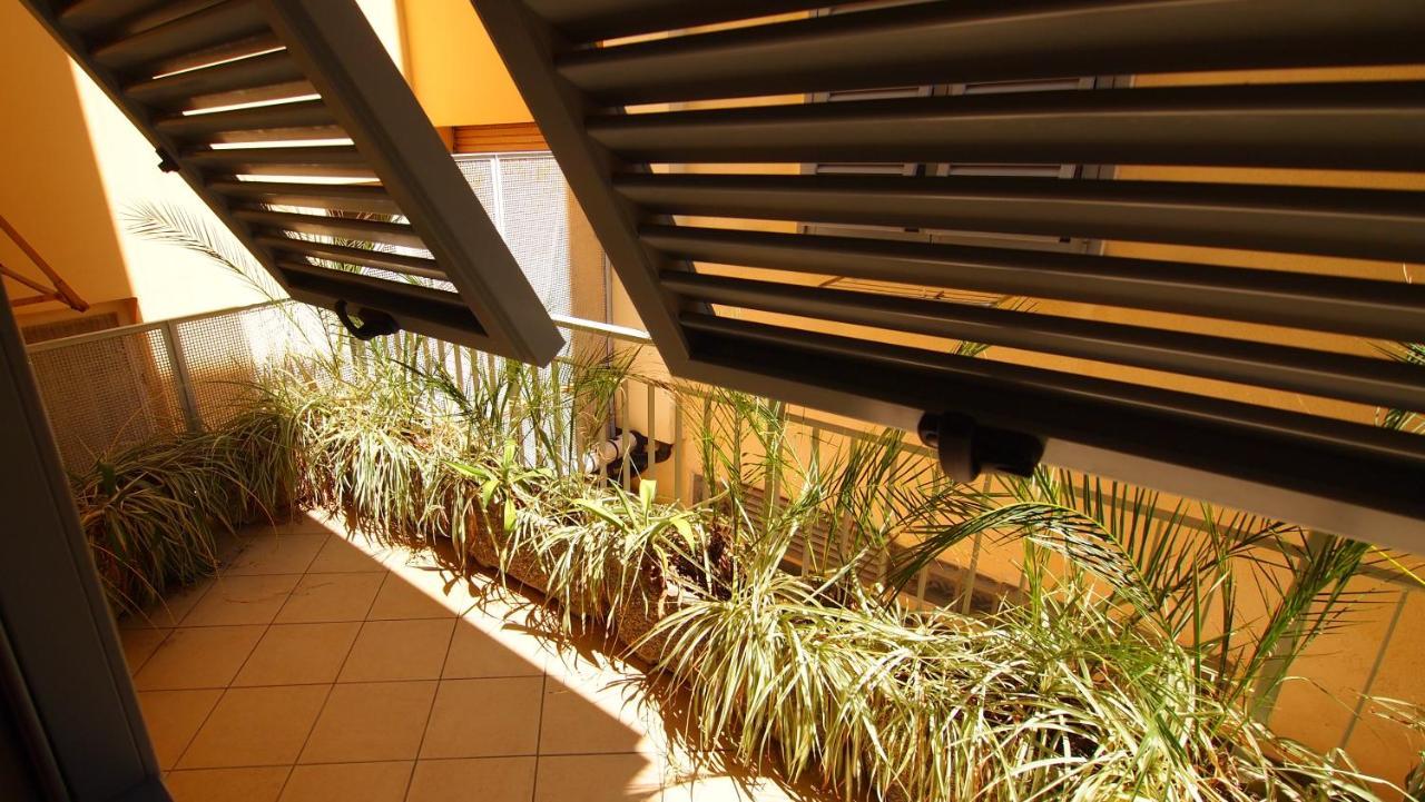 Piccolo Hotel Монелья Экстерьер фото