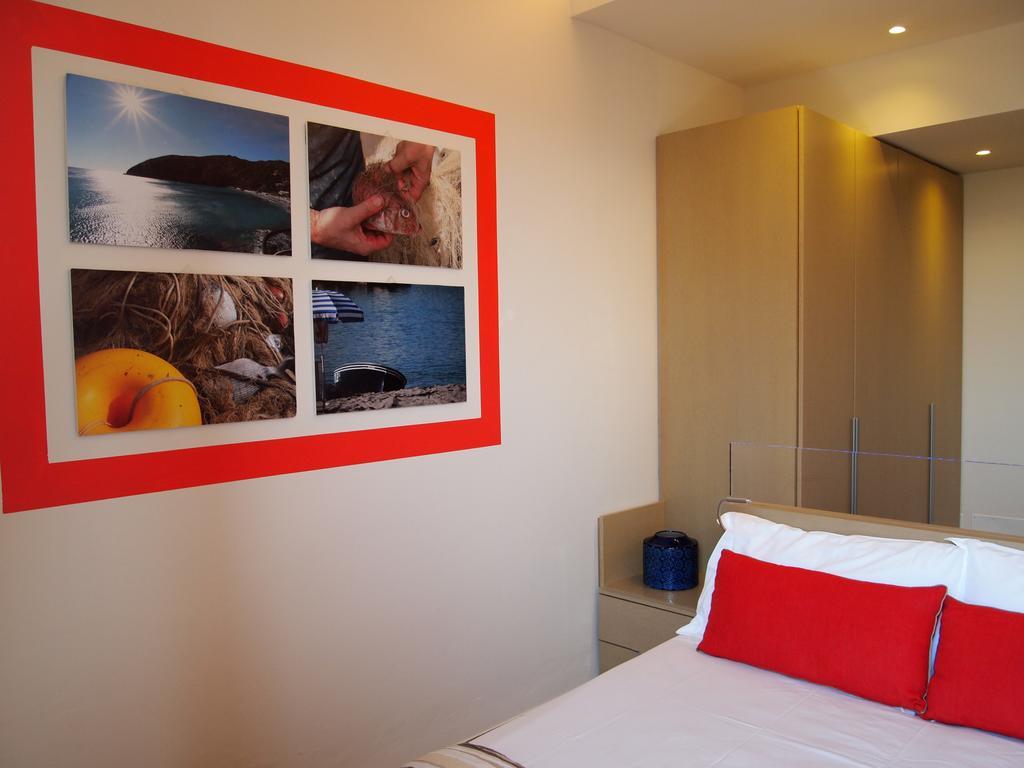 Piccolo Hotel Монелья Экстерьер фото