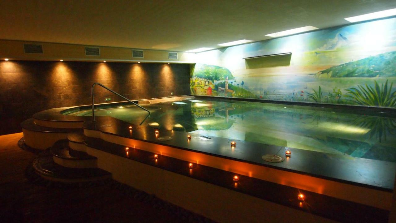 Piccolo Hotel Монелья Экстерьер фото